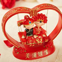 结婚礼物婚房摆件创意时尚实用婚房装饰品新婚礼物情侣秋千摆件